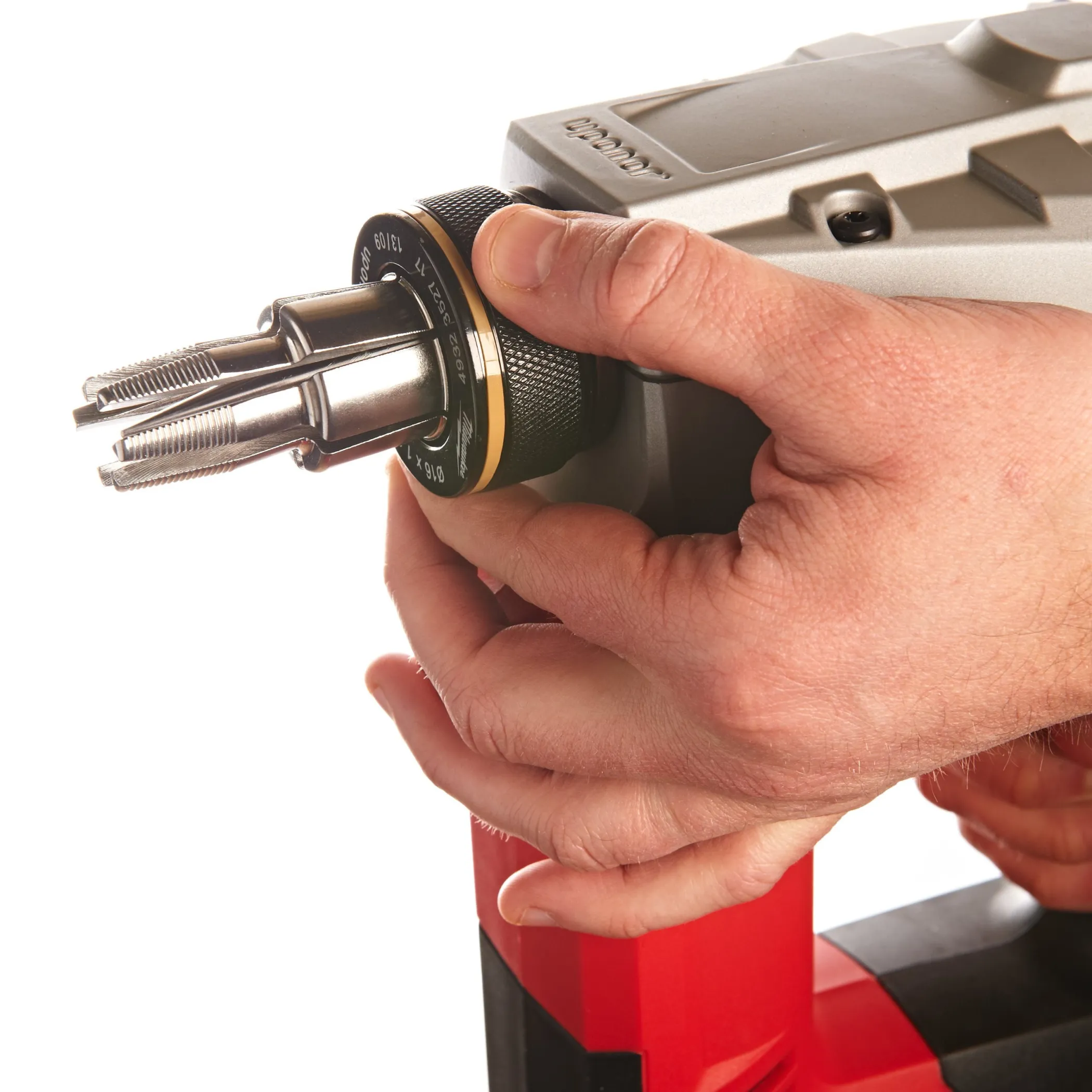Аккумуляторный расширитель для труб Milwaukee HD18 PXP-H10202C (Арт. 4933441774)