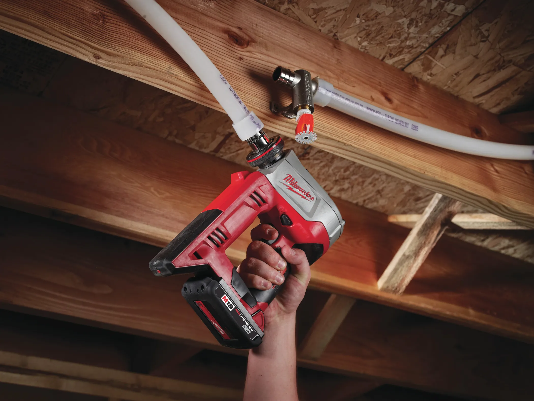 Аккумуляторный расширитель для труб Milwaukee HD18 PXP-H10202C (Арт. 4933441774)