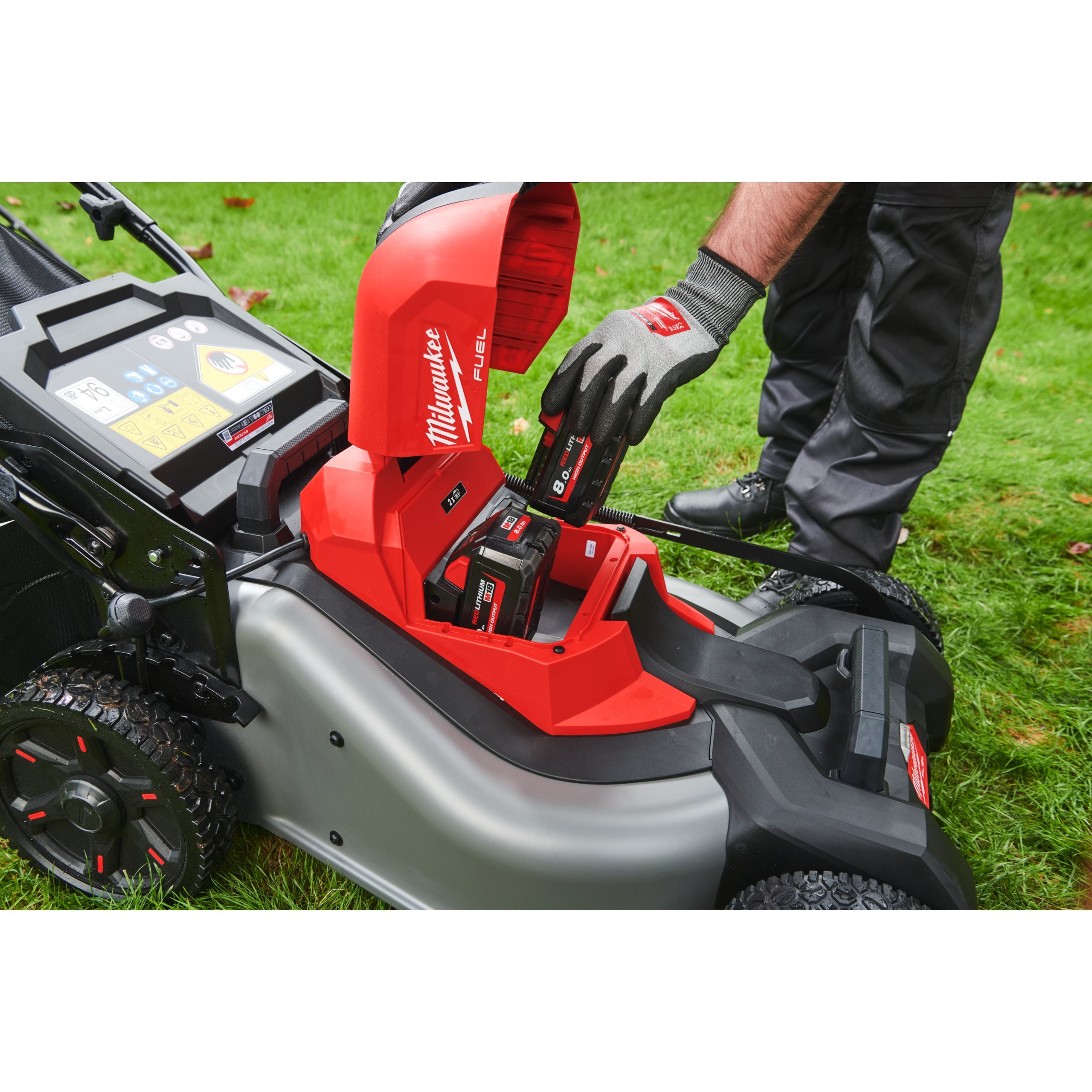 Аккумуляторная самоходная газонокосилка Milwaukee M18 F2LM46-0 FUEL (Арт. 4933492010)