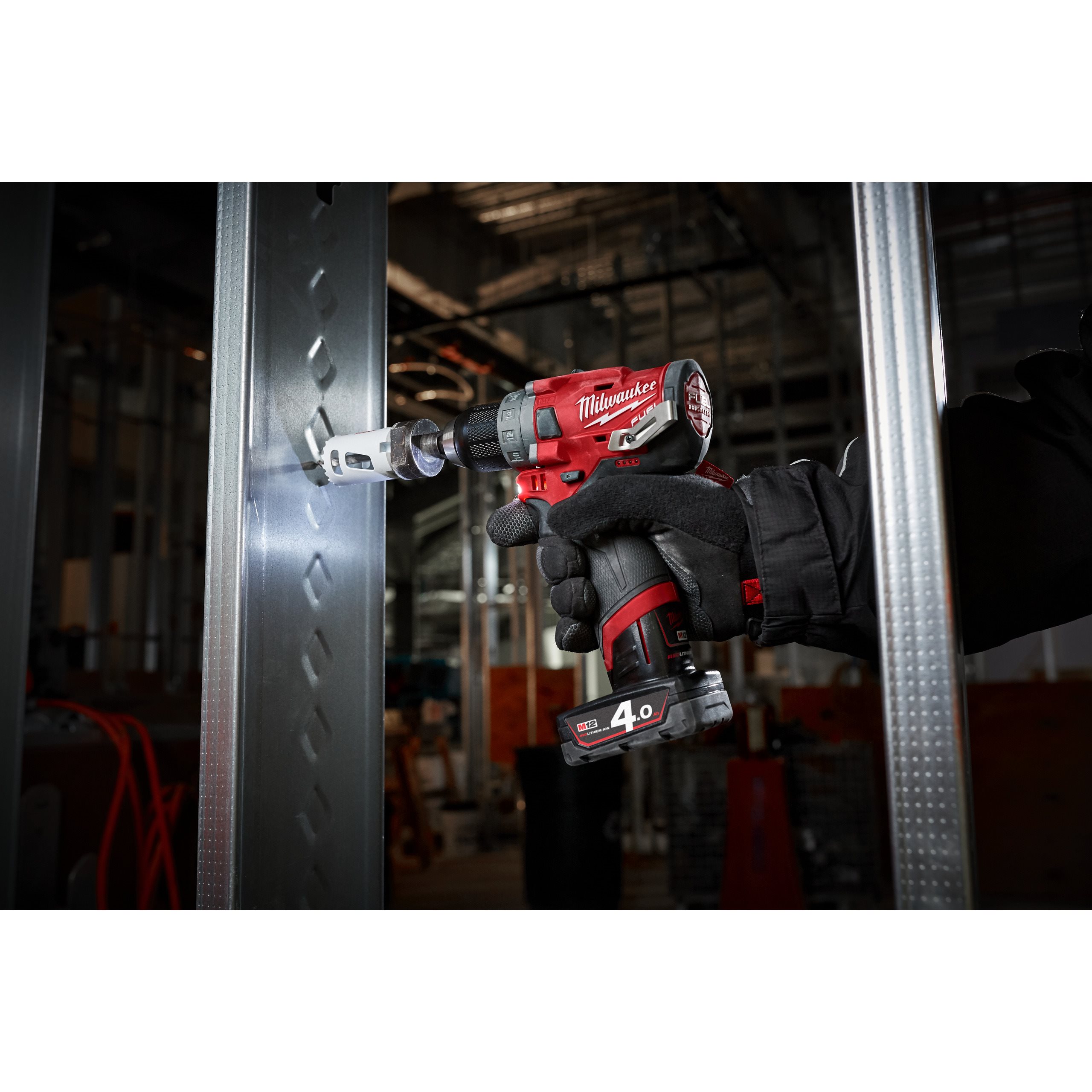 Аккумуляторная безударная дрель-шуруповерт Milwaukee M12 FDD-402X FUEL  (Арт. 4933459818)