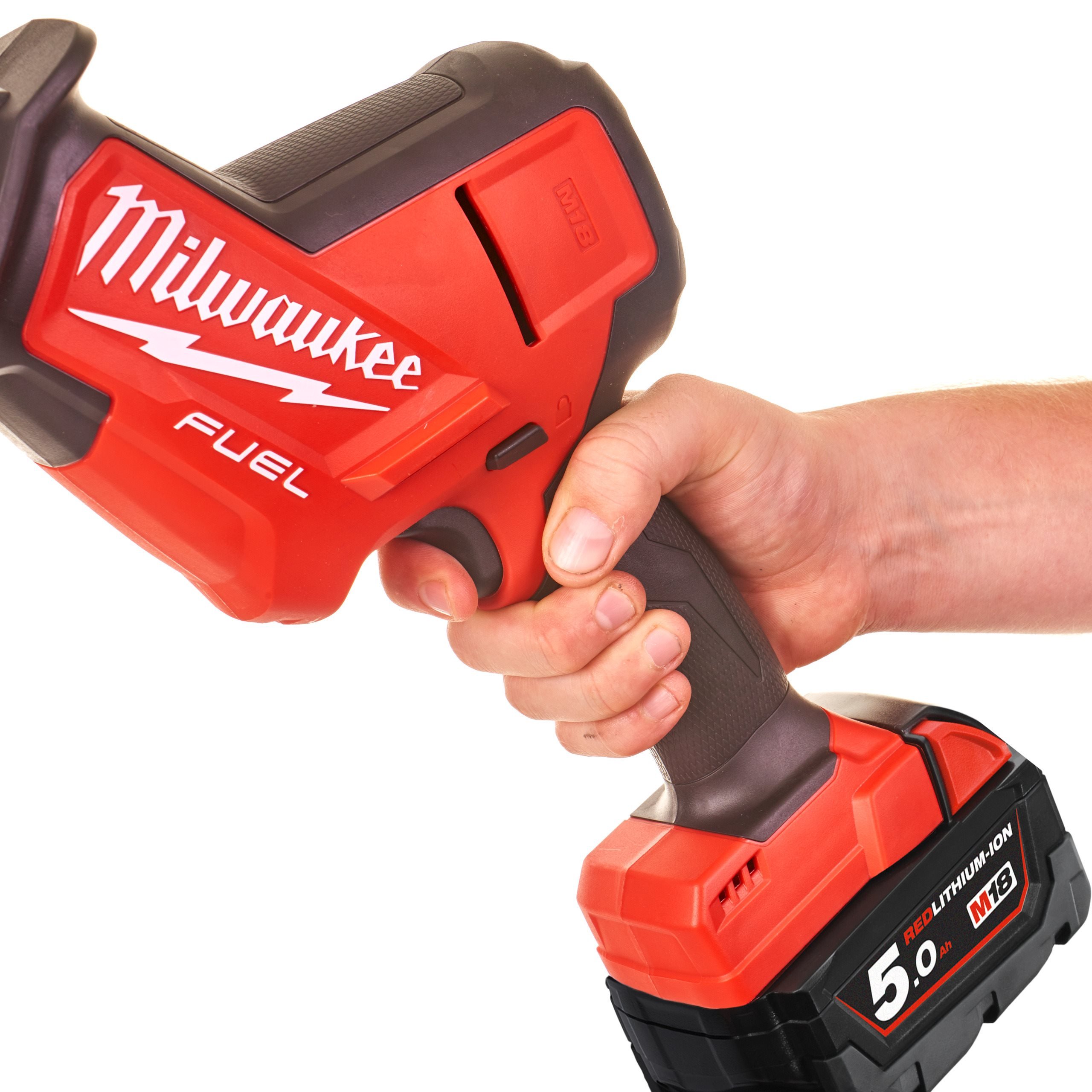Аккумуляторная компактная сабельная пила Milwaukee M18 FHZ-0 FUEL (Арт. 4933498064)