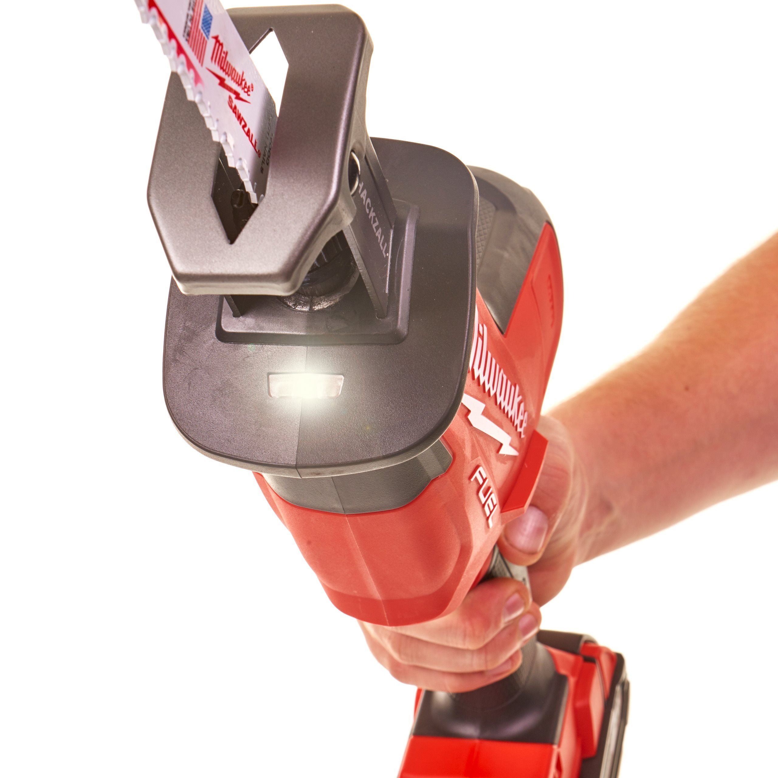 Аккумуляторная компактная сабельная пила Milwaukee M18 FHZ-0 FUEL (Арт. 4933498064)
