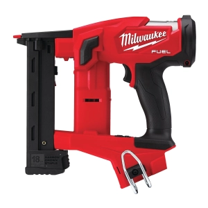 Аккумуляторный зауженный степлер Milwaukee M18 FNCS18GS-0X FUEL  (Арт. 4933471942)