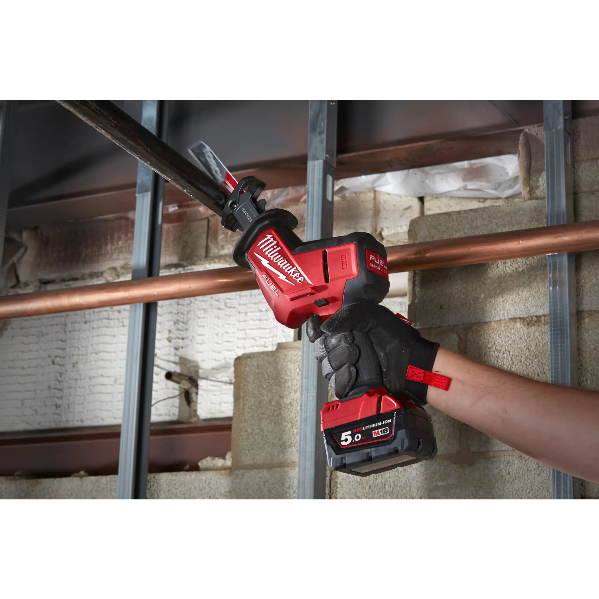 Аккумуляторная компактная сабельная пила Milwaukee M18 FHZ-502X FUEL HACKZALL  (Арт. 4933459885)