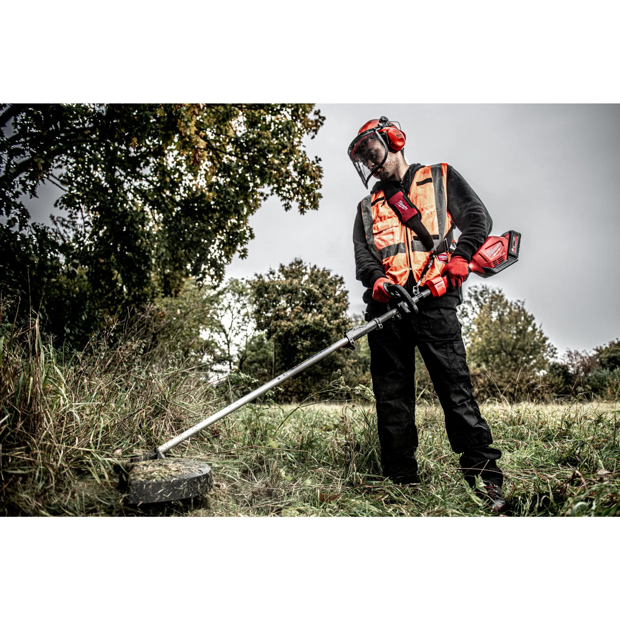 Насадка триммер с триммерной головкой Milwaukee M18 FOPH-LTA  (Арт. 4932464955)