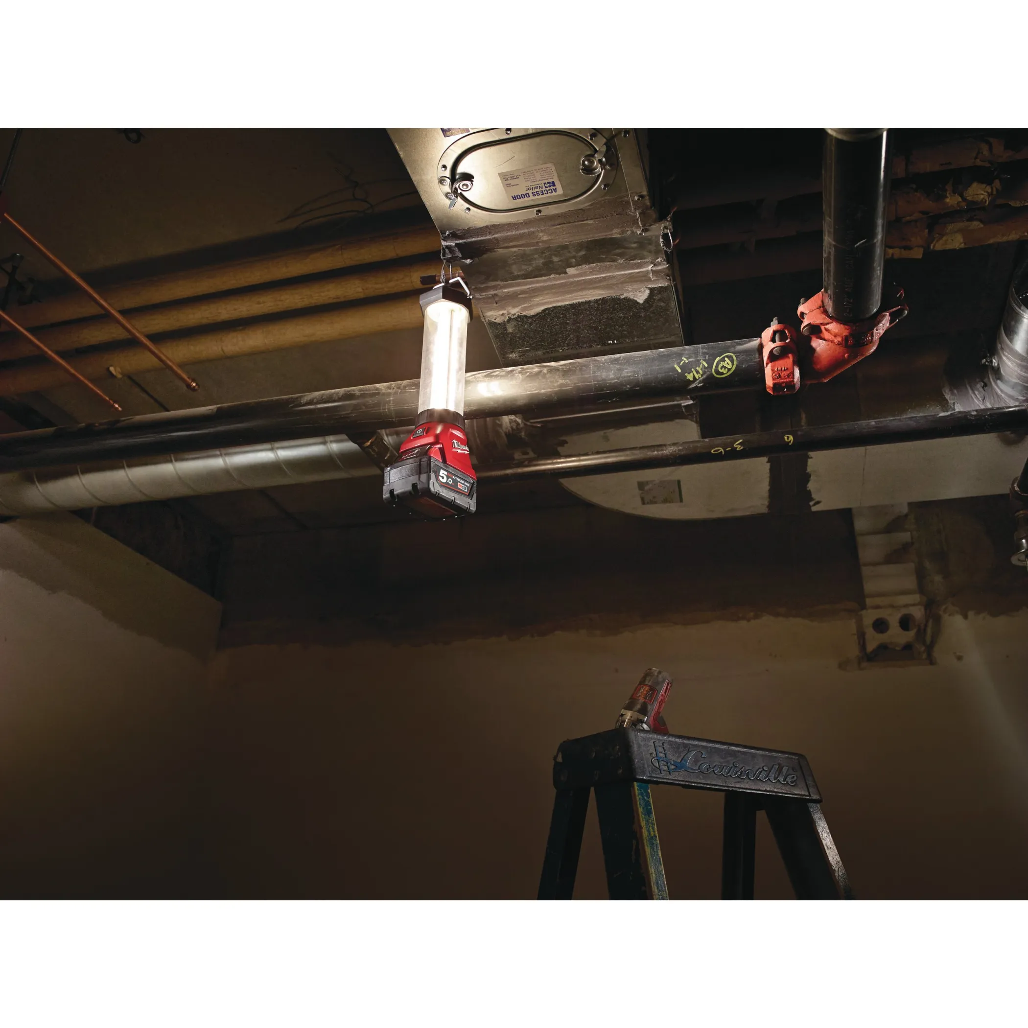 Аккумуляторный светодиодный фонарь Milwaukee M18 LL-0  (Арт. 4932430563)
