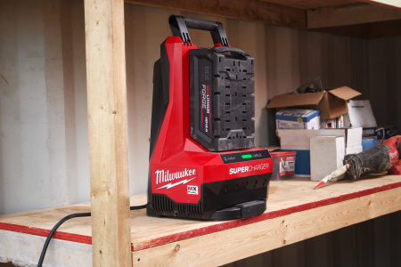 Сверхбыстрое зарядное устройство Milwaukee MXF SC Сharger (Арт. 4932492848)