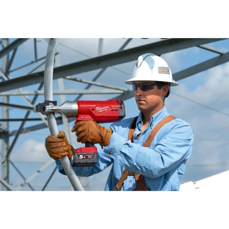 Аккумуляторный гидравлический инструмент для резки кабелей FORCE LOGIC Milwaukee M18 HCC45-522C ONE-KEY  (Арт. 4933459266)