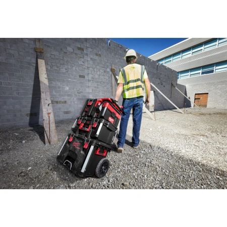 Аккумуляторный пылесос для воды и сухого мусора Milwaukee M18 FPOVCL-0 FUEL PACKOUT  (Арт. 4933478187)