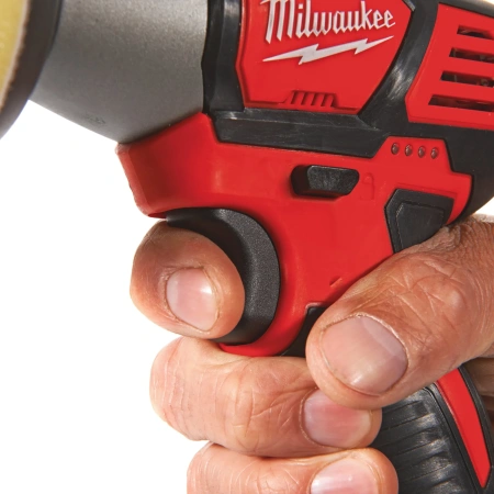 Полировальная машина Milwaukee М12 BPS-421X  (Арт. 4933447799)