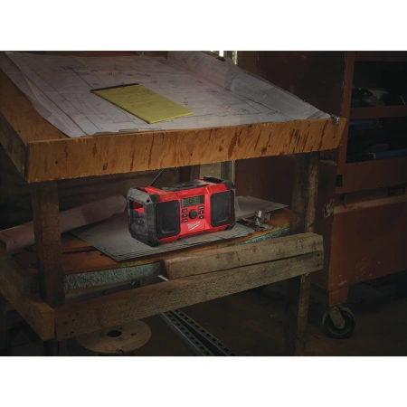 Аккумуляторное радио Milwaukee M18 JSR-0  (Арт. 4933451250)