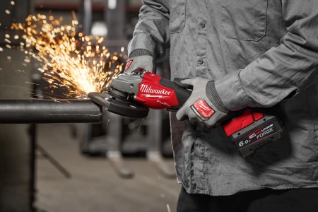 Аккумуляторная углошлифовальная машина (УШМ, Болгарка) Milwaukee M18 FHSAG150 XPDB2-0X FUEL 150мм (замена для 4933471085) (Арт. 4933493422)