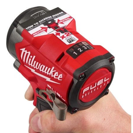 Аккумуляторный субкомпактный ударный гайковерт с фиксацией пином Milwaukee M12 FCIWP12G3-0 FUEL (1/2'') (Арт. 4933493457)