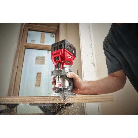 Аккумуляторный фрезер Milwaukee M18 FTR-0X FUEL  (Арт. 4933471604)