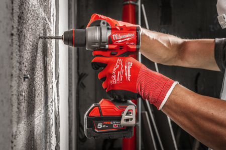 Аккумуляторная ударная дрель-шуруповерт Milwaukee M18 FPD3-502X FUEL (Арт. 4933479860)