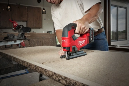 Аккумуляторный лобзик Milwaukee M18 FJS-0 FUEL (Арт. 4933499153)