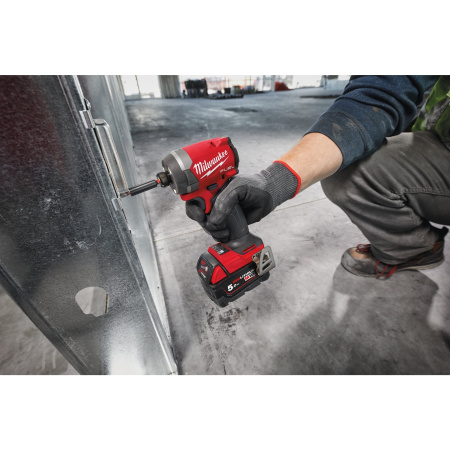 Аккумуляторный импульсный винтоверт Milwaukee M18 FID3-0 FUEL (Арт. 4933498061)