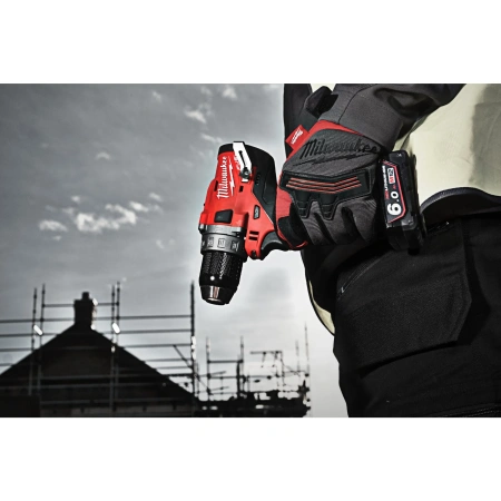 Аккумуляторная ударная дрель-шуруповерт Milwaukee M12 FPD-602X FUEL  (Арт. 4933459806)