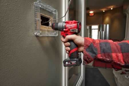 Аккумуляторная ударная дрель-шуруповерт Milwaukee M12 FPD2-602X FUEL (Арт. 4933479870)