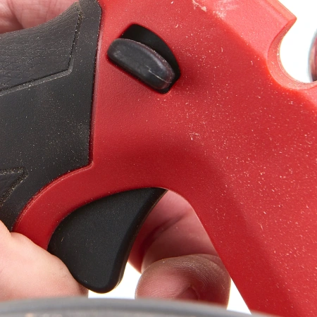 Аккумуляторная циркулярная пила по дереву Milwaukee M18 FCS66-0 FUEL  (Арт. 4933464725)