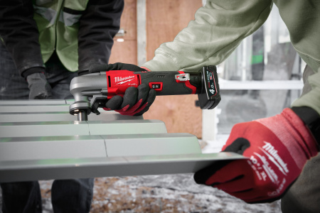 Аккумуляторные ножницы по металлу Milwaukee M12 FNB16-0X FUEL (Арт. 4933479618)