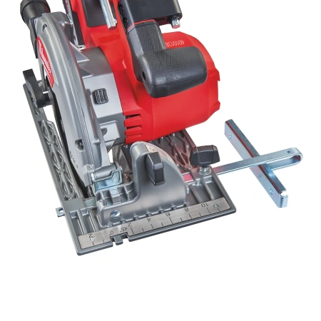Аккумуляторная циркулярная пила по дереву Milwaukee M18 FCS66-0 FUEL  (Арт. 4933464725)
