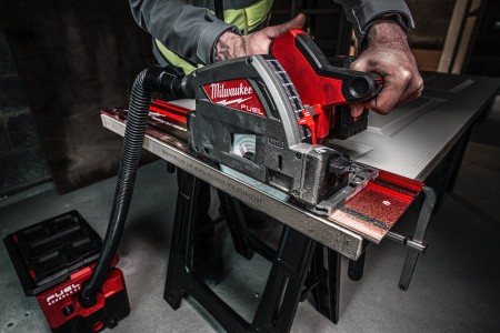 Аккумуляторная погружная пила Milwaukee M18 FPS55-552P FUEL (Арт. 4933478778)