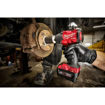 Аккумуляторный среднемоментный ударный гайковерт с фиксацией пином Milwaukee M18 FMTIW2P12-502X FUEL (1/2'')  (Арт. 4933478453)