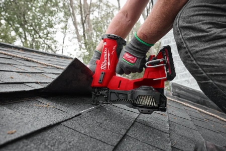 Аккумуляторный гвоздезабиватель(нейлер) с барабанным магазином Milwaukee M18 FRCN45-302X FUEL (Арт. 4933498169)