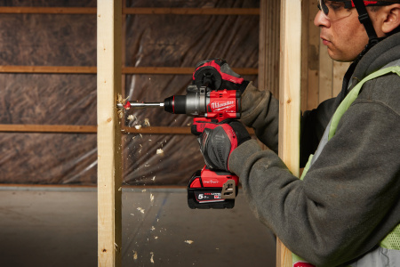 Аккумуляторная ударная дрель-шуруповерт Milwaukee M18 ONEPD3-0X (Арт. 4933492798)