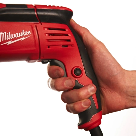 Дрель двухскоростная ударная Milwaukee PD2E 24 R  (Арт. 4933419595)