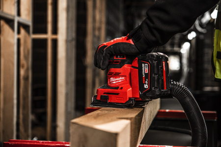 Аккумуляторная вибрационная шлифовальная машина Milwaukee M18 BQSS-502B (Арт. 4933479967)