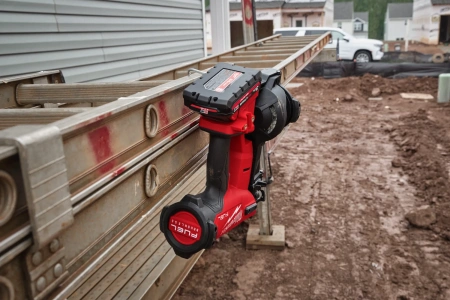 Аккумуляторный гвоздезабиватель(нейлер) с барабанным магазином Milwaukee M18 FRCN45-302X FUEL (Арт. 4933498169)