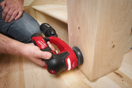 Аккумуляторная эксцентриковая шлифовальная машина Milwaukee M12 FSDR75-0B FUEL (Арт. 4933498232)