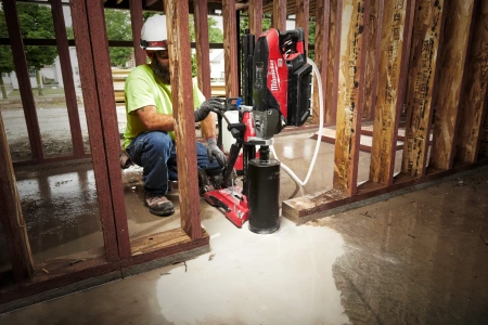 Аккумуляторная установка алмазного сверления Milwaukee MXF DCD150-302C FUEL (Арт. 4933464887)