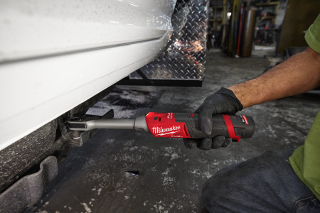 Аккумуляторная сквозная удлиненная импульсная трещотка INSIDER™ Milwaukee M12 FPTR-0 FUEL (Арт. 4933480756)