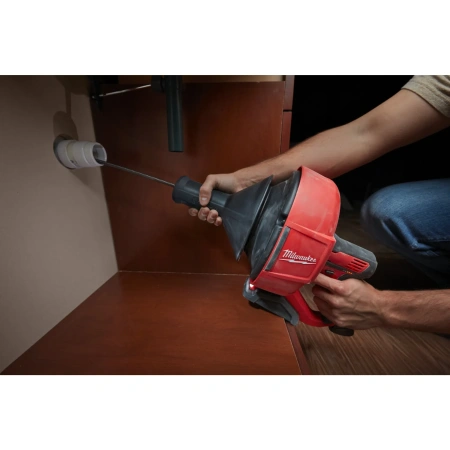Аккумуляторная прочистная машина Milwaukee M12 BDC6-202C  (Арт. 4933451635)