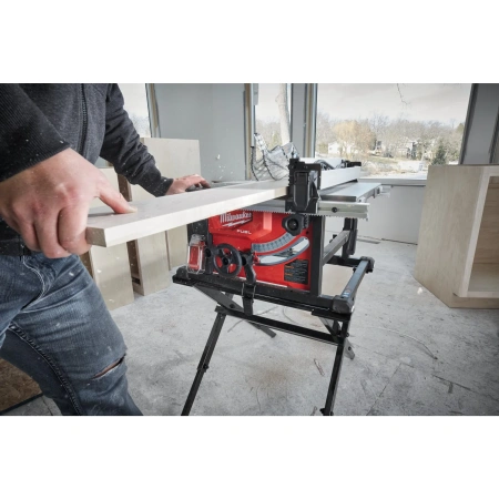 Аккумуляторная настольная пила Milwaukee M18 FTS210-121B FUEL ONE-KEY  (Арт. 4933464225)