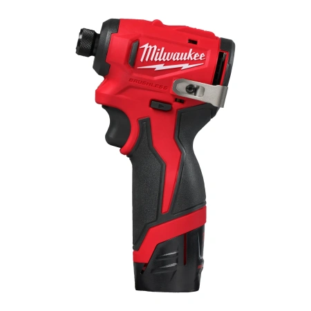 Аккумуляторный субкомпактный импульсный винтоверт Milwaukee M12 BLIDRC-202C (замена для 4933441960) (Арт. 4933499690)