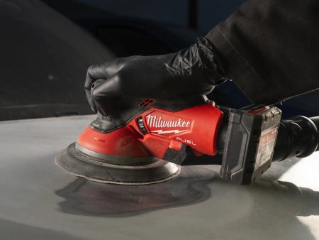 Аккумуляторная эксцентриковая шлифовальная машина Milwaukee M12 FROS5-0 FUEL (Арт. 4933493650)