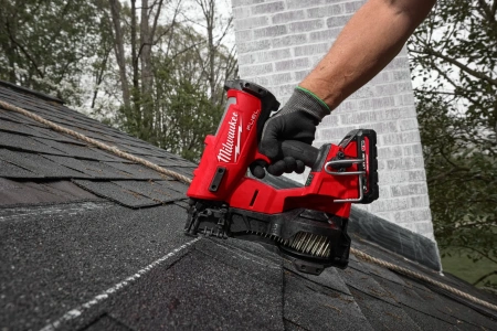 Аккумуляторный гвоздезабиватель(нейлер) с барабанным магазином Milwaukee M18 FRCN45-302X FUEL (Арт. 4933498169)