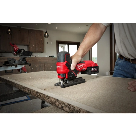 Аккумуляторный лобзик Milwaukee M18 FBJS-502X FUEL (Li-Ion5Ач)  (Арт. 4933464800)