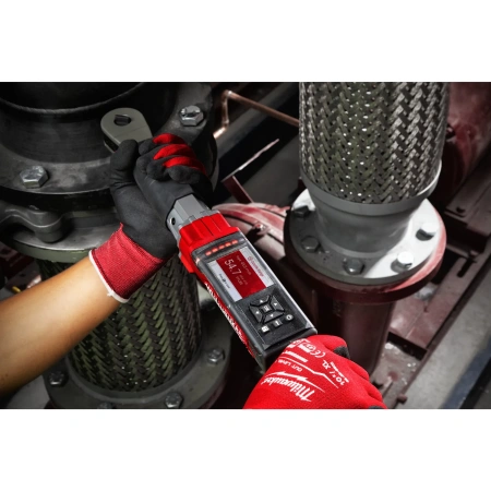 Аккумуляторный электронный динамометрический ключ Milwaukee M12 ONEFTR12-201C FUEL 1/2'' (Арт. 4933464970)