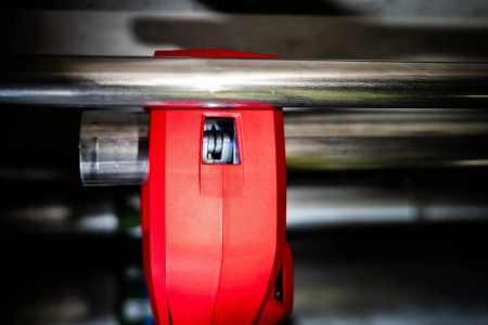 Аккумуляторный труборез для труб из нержавеющей стали и меди Milwaukee M12 PCSS54-0 (Арт. 4933498374)