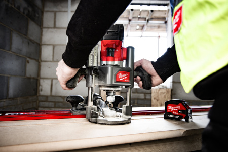 Аккумуляторный фрезер Milwaukee M18 FR12KIT-0P (Арт. 4933493305)
