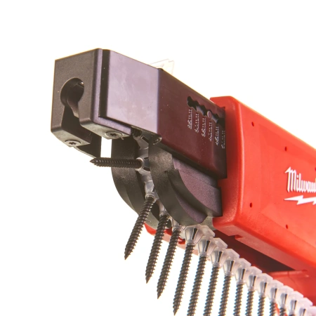 Аккумуляторный шуруповерт для работ по гипсокартону Milwaukee M18 FSGC-202X FUEL  (Арт. 4933459199)