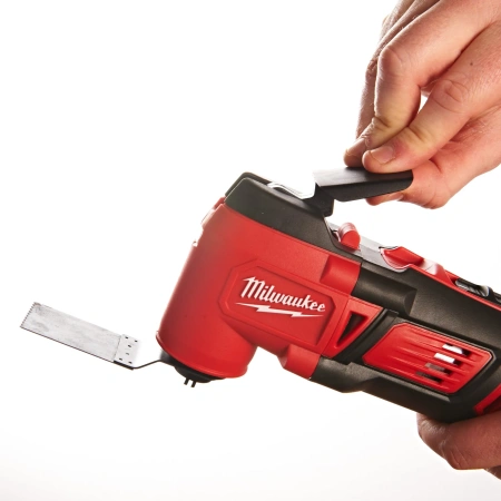 Аккумуляторный многофункциональный инструмент Milwaukee M18 BMT-0  (Арт. 4933446203)