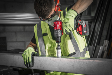 Аккумуляторная ударная дрель-шуруповерт Milwaukee M18 FPD3-402C FUEL (Арт. 4933492473)