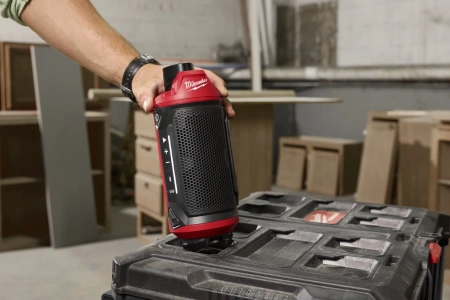 Аккумуляторный беспроводной динамик Milwaukee M12 SPEJSG2-0 PACKOUT с Bluetooth (замена для 4933448380) (Арт. 4933498433)