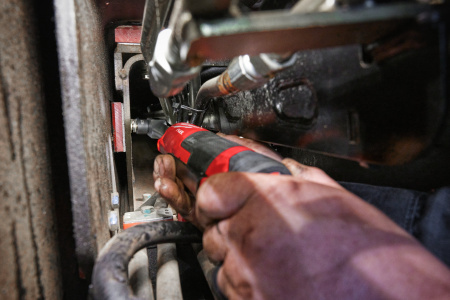 Аккумуляторная сквозная удлиненная импульсная трещотка INSIDER™ Milwaukee M12 FPTR-0 FUEL (Арт. 4933480756)